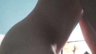 Latino pollón follando