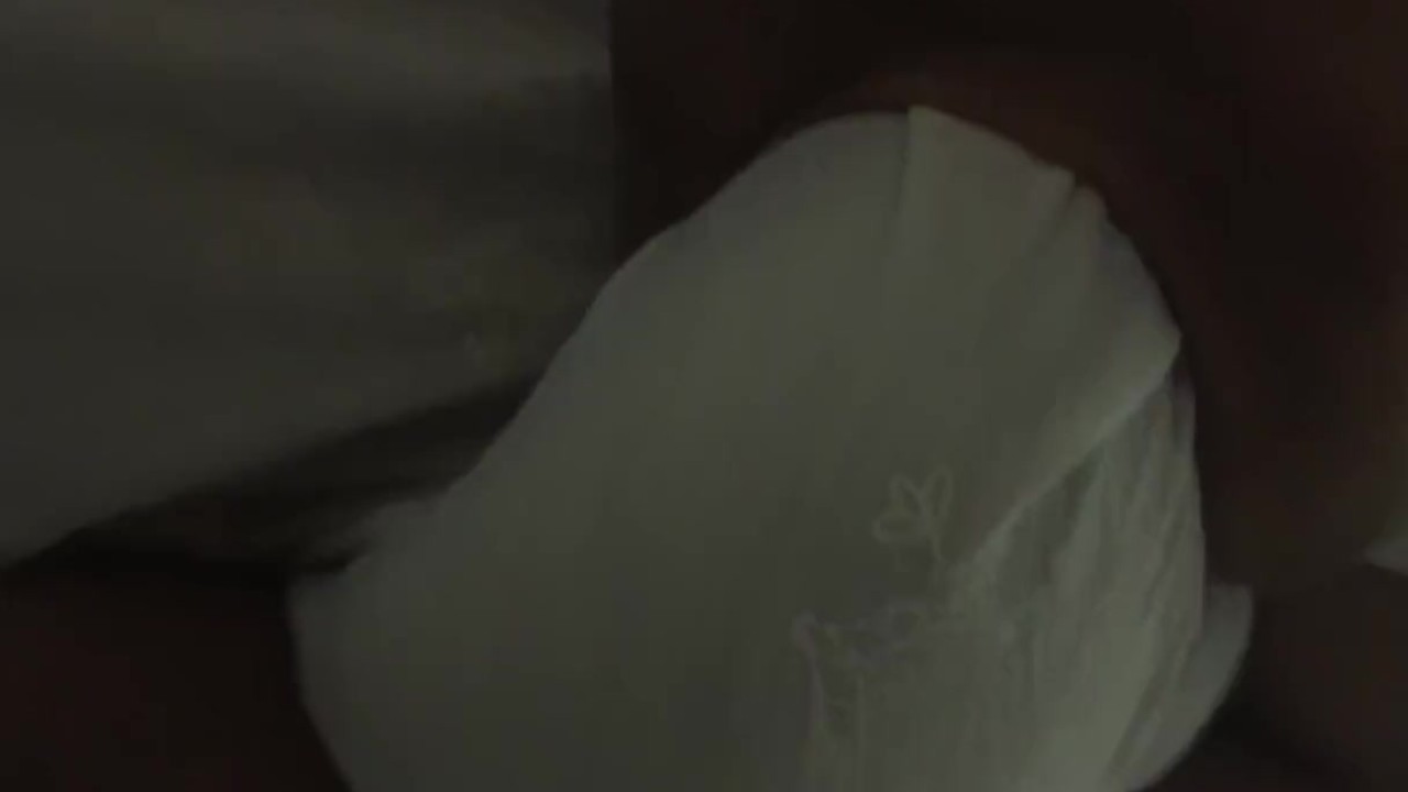 Chodo mujhe koi… Girlfriend begging for sex.. Hindi audio.. use earphone -IndiansPorno