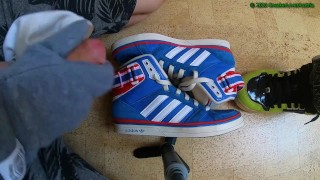 Fun with Adidas Space diver (4Cumshots)