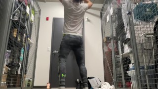 Under Armour legging piss