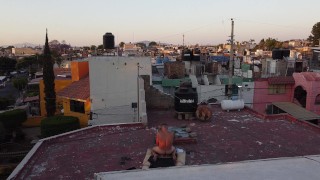 Cabalgando en la azotea PUBLIC DILDO