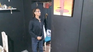 Un soltero probando el cuarto de renta: Raba Erre.