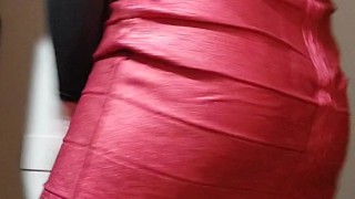 Do you like my dress?