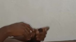 decidí masturbarme y correrme rico.