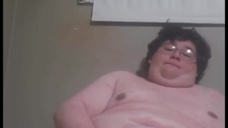Fat male jerking off (no audio)