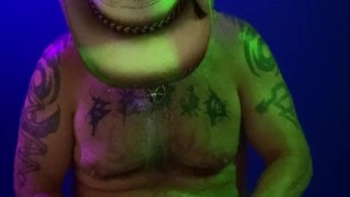 Daddy Dawg Rides a Big One