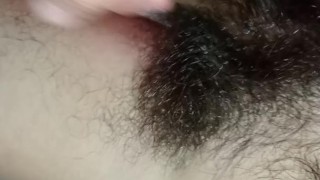 Me masturbo pensando En Mi Maestra.