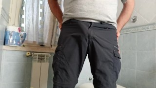 soaking my pants, I cannot keep my pee anymore.