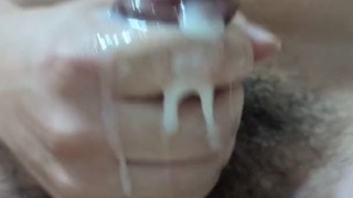 無修正極太おちんぽ大量射精オナニー