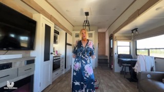 Helping My Stepmom Become Instagram Famous - Jane Cane