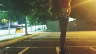Sissy twerking for traffic