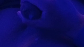 Todos duermen y yo hago de las mias