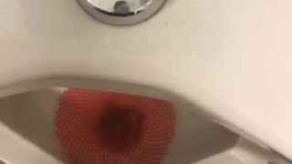 Delivery driver work urinal UPeeS