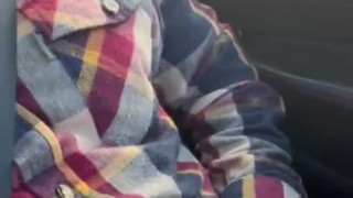 Cumshot while driving is harder than I tought !