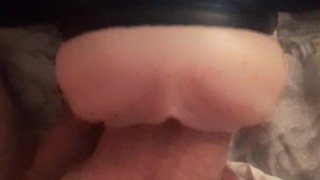 Sborrando nella figa vibrante