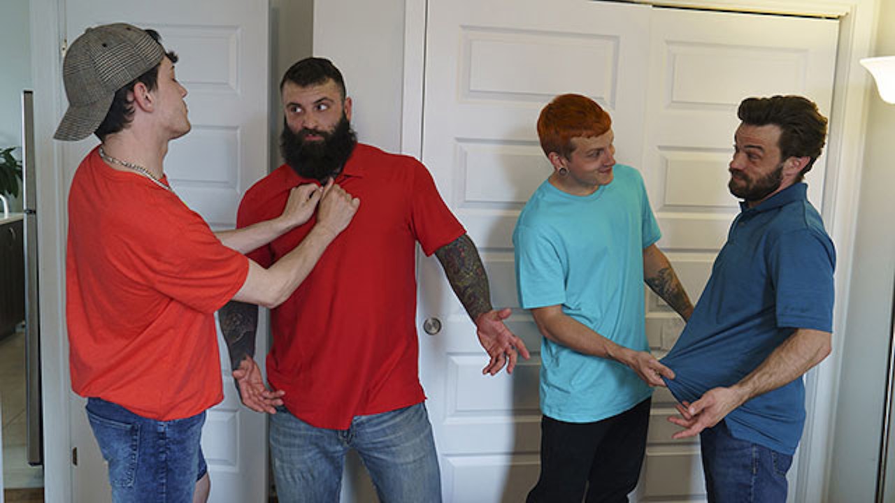 Hunk Step Dads Markus Kage & James Fox Reward Helpful Step Sons With Hot  Cumshots - Twink Trade