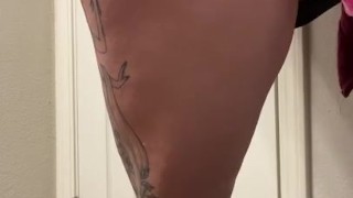 Milf squirting from double penetration