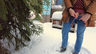 Winter outdoor pissing near the Christmas tree. Yellow snow. Undressing on cold. UHD 4K 60fps