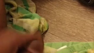 Piggy Playing W Tina Dick