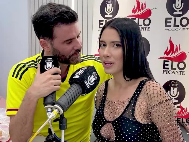 Parda Hd Sexy Video - Elopodcast Showing Him Ass in a Horny Interview With Ambar Prada - Free Porn  Videos - YouPorn