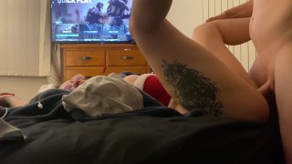SANTAS LITTLE TATTOOED SLUT SUCKS MY COCK AND TAKES IT FROM BEHIND ON CHRISTMAS