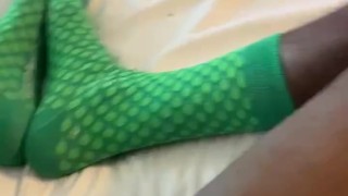 Love the way he spits on his cock …where are my tips and donations fans?