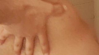 come with me to cum while I take a bath