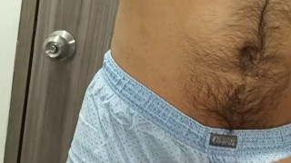 Colombian boy jerks off 😇