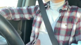 Risky Car Blowjob in Traffic