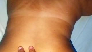 مغربية من كازا تتهزو من عند المدير ديالها لي خداما عندو تيحويها وتتقوليه اح احبي زيديني حليب 💦زبك ت