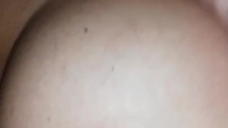 Milf puta, después del creampie me da otro en 4... no paraba de cojerme todo el día