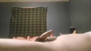 Pajiando mi pene duro