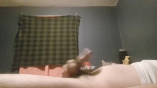 Pajiando mi pene duro