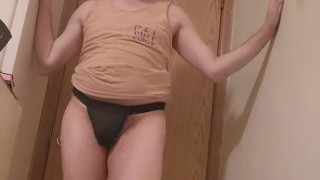 Masked Pornstar Caught Jerking on Webcam!!! Starring Maolo!