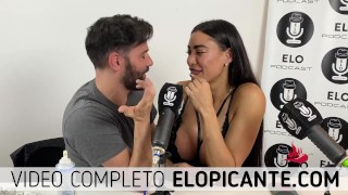 PAMELA POMBO & ELO PODCAST JUEGAN PIEDRA PAPEL O TIJERA *TERMINA MAL*