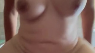 Mi esposa le pone un cogidon a su amante - POV - Real