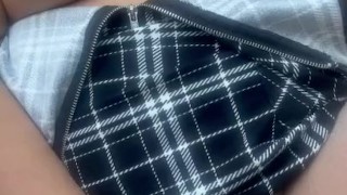 Me tocó lentamente para ti papi en la entrada de mi casa