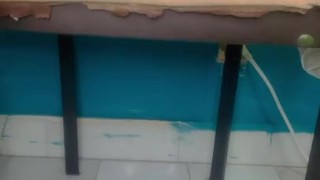 Me levanto en la madrugada para masturbarme mientras nadie se da cuenta