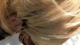 Italiana Porca mi fa Succhiare le Tette e poi la Scopo da Dietro - Dialoghi in Italiano Miele Blanco