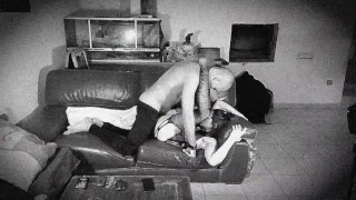 Séance photo qui dérape, caméra vidéo, je baise cette salope par tous les trous !