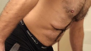 MUSCLE BEAR GETS IN ARM WORKOUT BEFORE SHOWER!