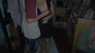 Cogiendo con mi novia por la noche bien rico