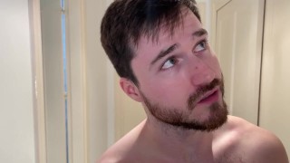 Macrophilia - gay shrunk by straight bully