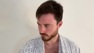 Macrophilia - I accidentally shrink myself