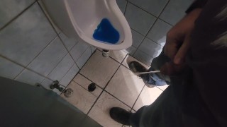 Fast piss but missed the urine