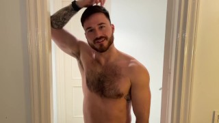 Macrophilia - tinder date shrinks and foot crushes you