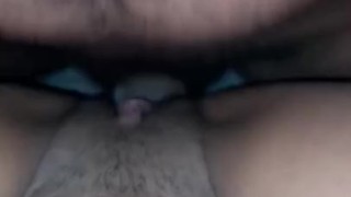 Me cojee con un tremendo huevo que me excita mucho y me hace querer leche dentro de mi vagina