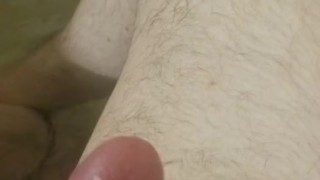 Bath time - soak my thigh in cum 💦