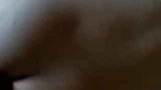 Pendeja apretada no aguanta en 4 y se dobla