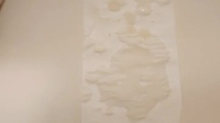 【運動部】学生の鉄板！オナニー紳士達が一度は通るトイレットペーパーへの射精。【初心】